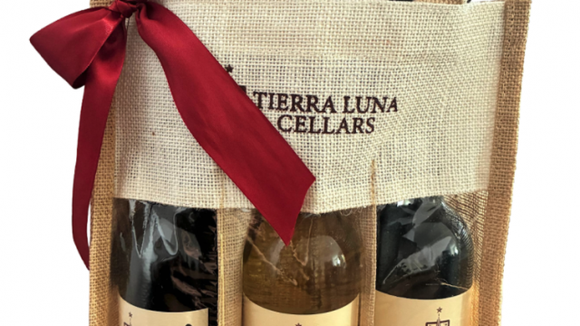 https://tierralunacellars.com/wp-content/uploads/2025/10/Tierra-Luna-Cellars-Wine-Gift-Bag-640x360.png